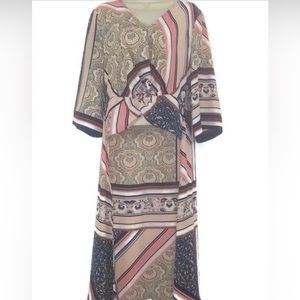 SOHO Twist Front Hi Low Blouse